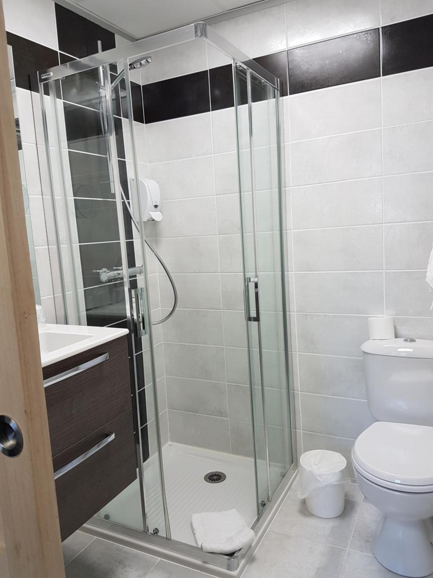 Hotel Concorde - Rodez Centre Ville ภายนอก รูปภาพ